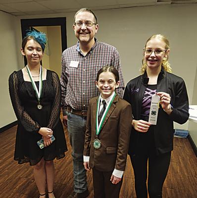 Choctaw County 4-H speakers make district impact
