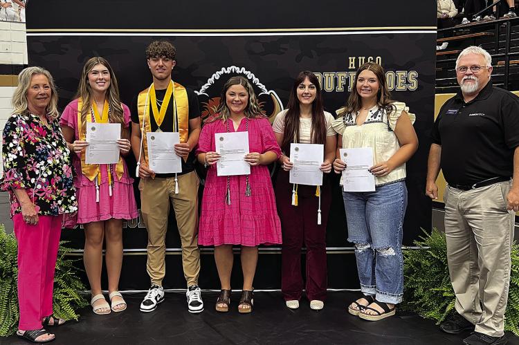 The Hugo Lions Club would like to congratulate the scholarship recipients. Pictured are (l to r): Susan Brewer, Lions President, Allie Tollett, Kolby Worthy, Kendell Hicks, Jaina Frost, Alley Ivey and Tracy Stonebarger. Not pictured is Zion Siniga.
