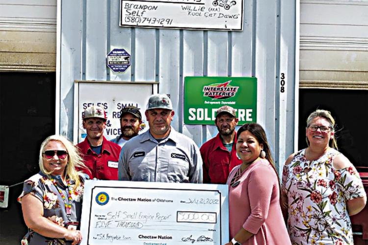 From left to right: Gina Hamilton, Choctaw Nation Senior Business Advisor; Brandon Self, Owner of Self’s Small Engine Repair; Chad Bailey, Jason Clark, and James Marco; employees of Self’s Small Engine Repair; Lena Kopp, Hugo Chamber of Commerce and Courtney Wesley, Choctaw Nation Small Business Advisor. Photo Courtesy / Choctaw Nation