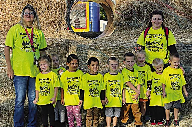 Boswell 2 Head Start students visited the Endangered Ark Foundation recently. They enjoyed seeing the elephants and playing at the pumpkin patch!