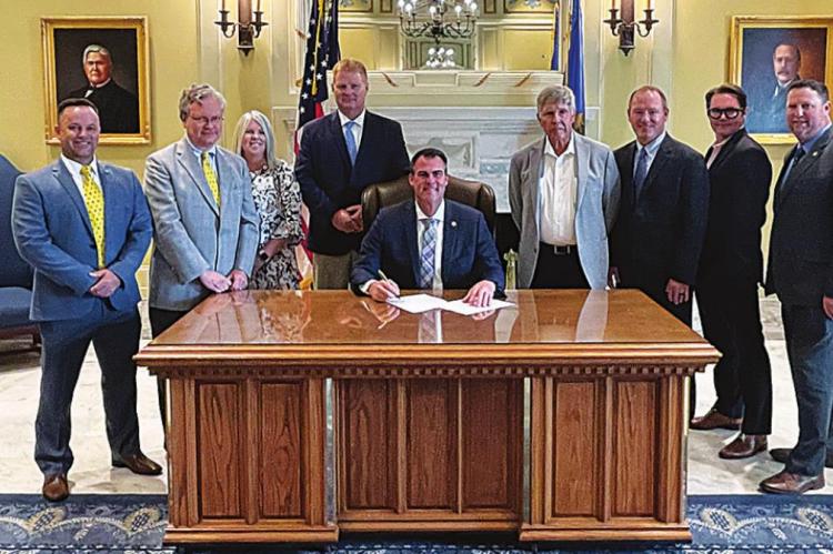 Governor Stitt signs bill supporting blood donation