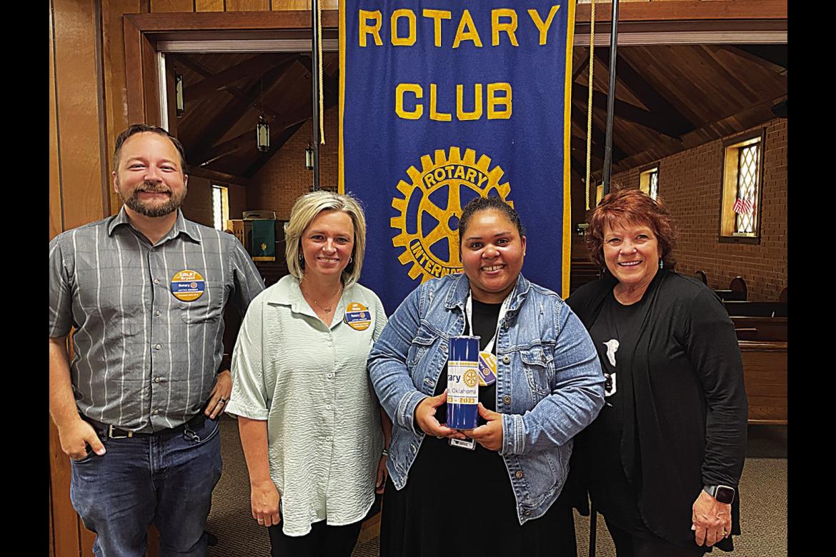 The newest Rotarian of the Hugo Rotary Club, Bessi Black of the Choctaw County Library, gave her Classification Talk last week. We are thrilled to have her as a member in our club! Pictured (l-r) are Rotarians Colby Bryant, Amy White, Bessi Black and Jay Hinds.